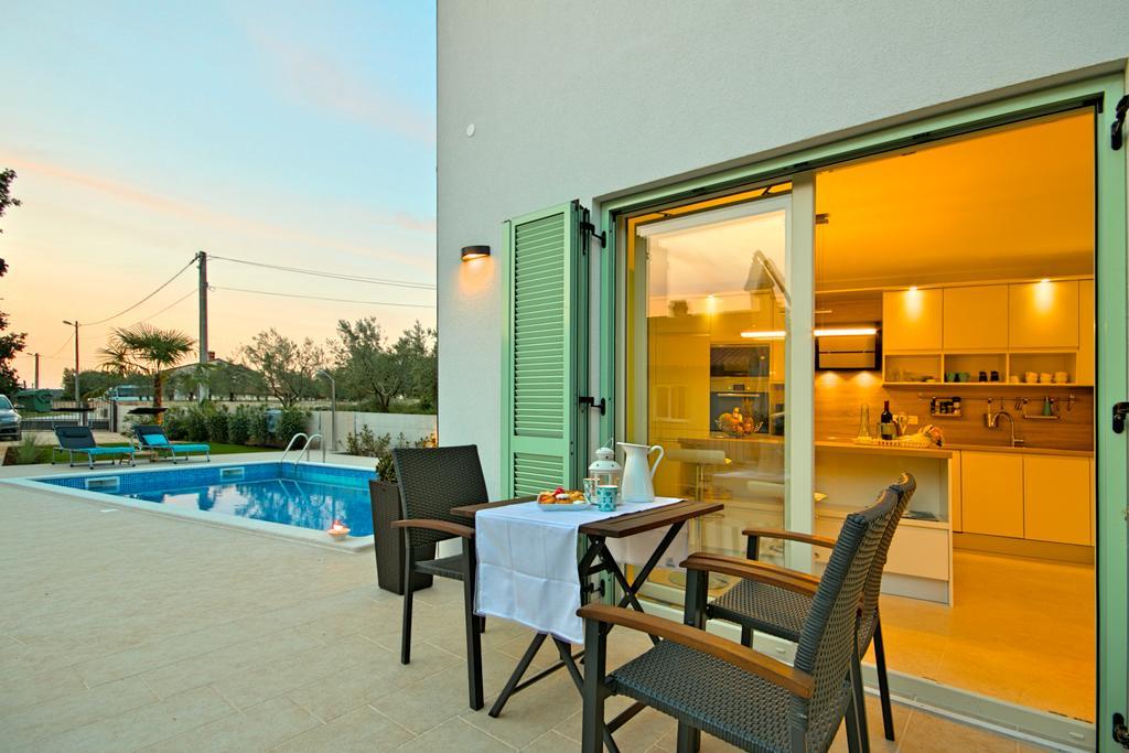 Villa Barbara Selina Exterior photo